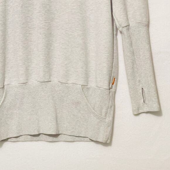 Lucy Funnel Neck Pullover Athleisure Sweatshirt Women's Medium Gray Thumb Holes - Picture 4 of 9